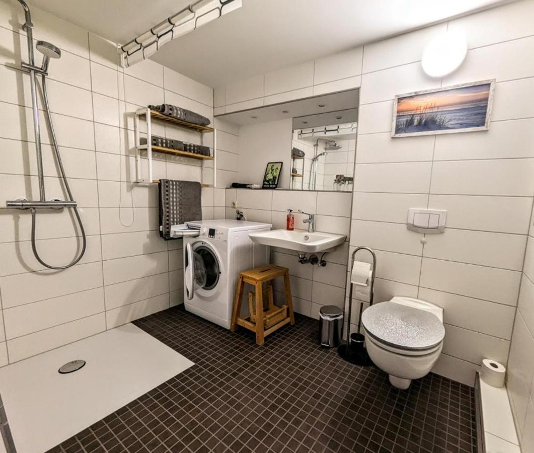 Ferienwohnung Lena In Schwerin- Wickendorf 슈베린 외부 사진